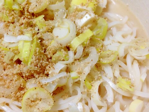 お腹にやさしく温まる◎豆乳にゅうめん